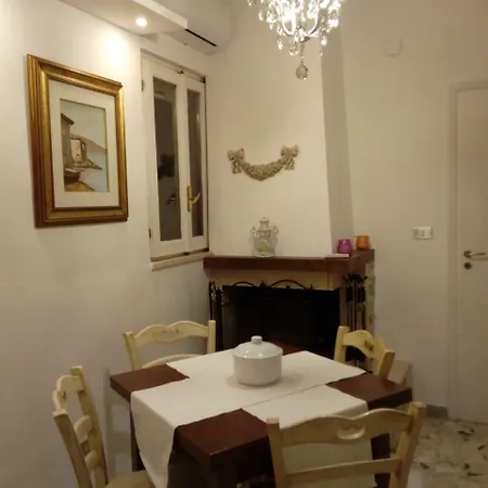 Apartment Little Paradise *