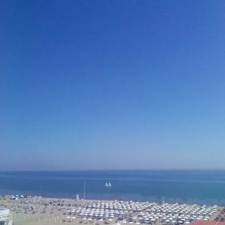 Little Paradise *